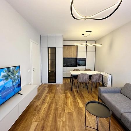 New Bazaar, Grand Apartment Tirana Extérieur photo