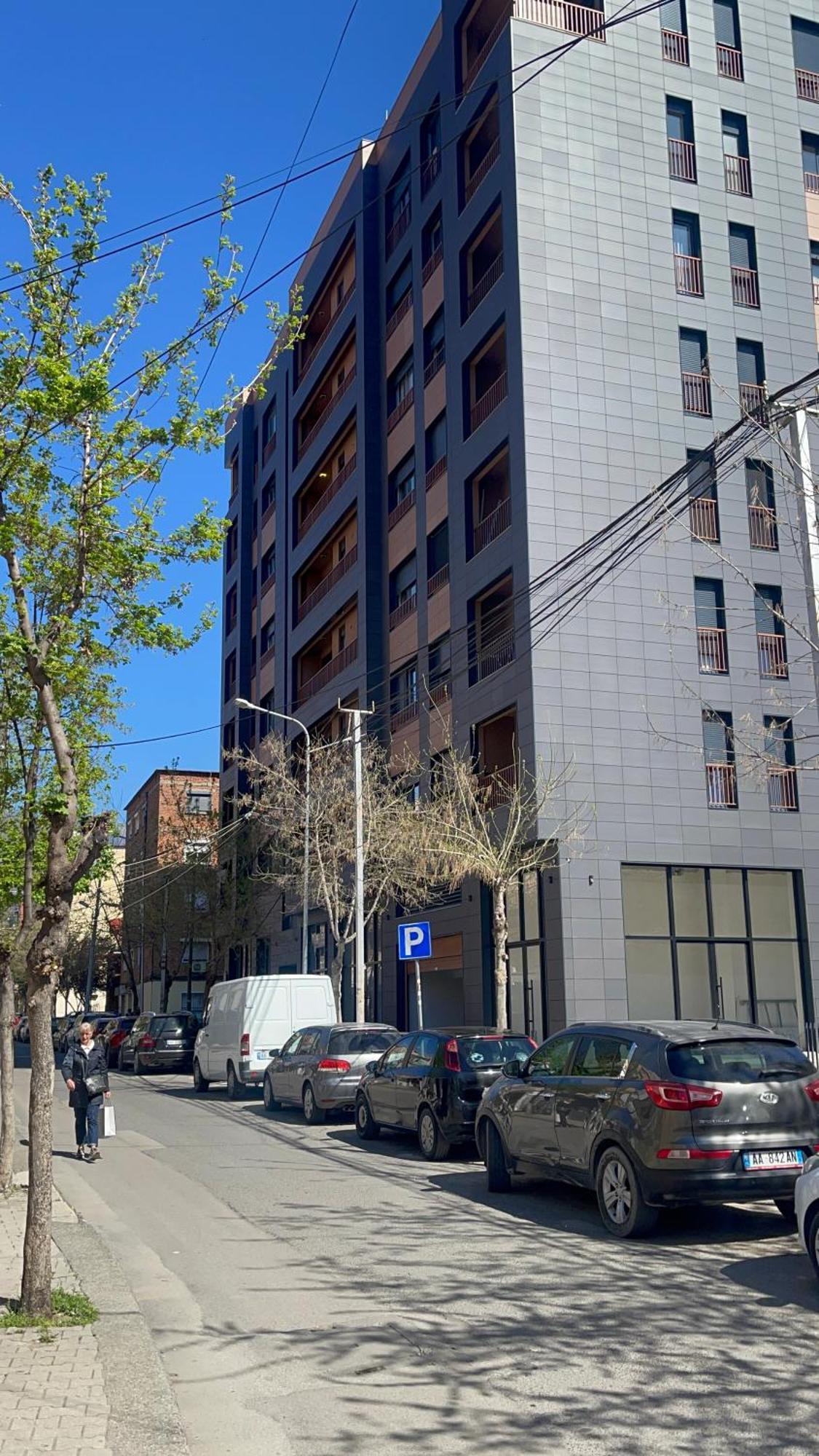 New Bazaar, Grand Apartment Tirana Extérieur photo